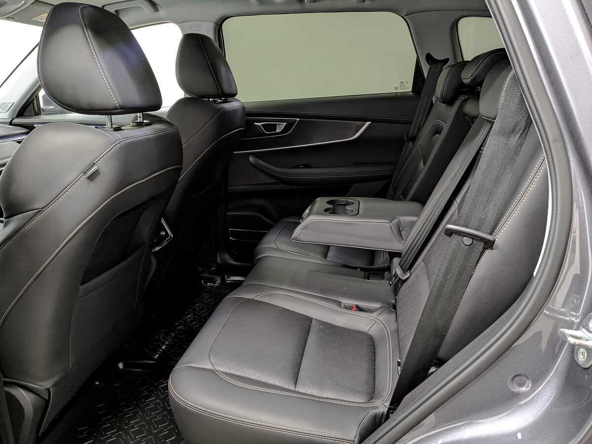 Chery Tiggo 8 с пробегом — 2024 год. Фото: #17