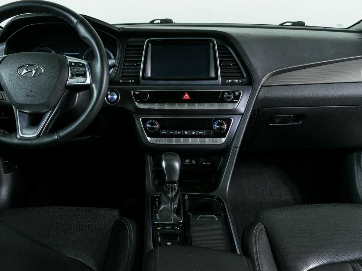 Hyundai Sonata с пробегом — 2018 год. Фото: #6