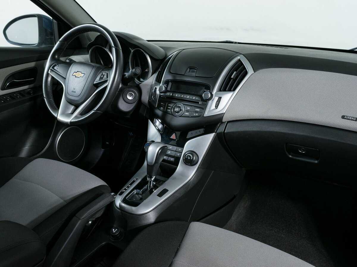 Chevrolet Cruze с пробегом — 2013 год. Фото: #7