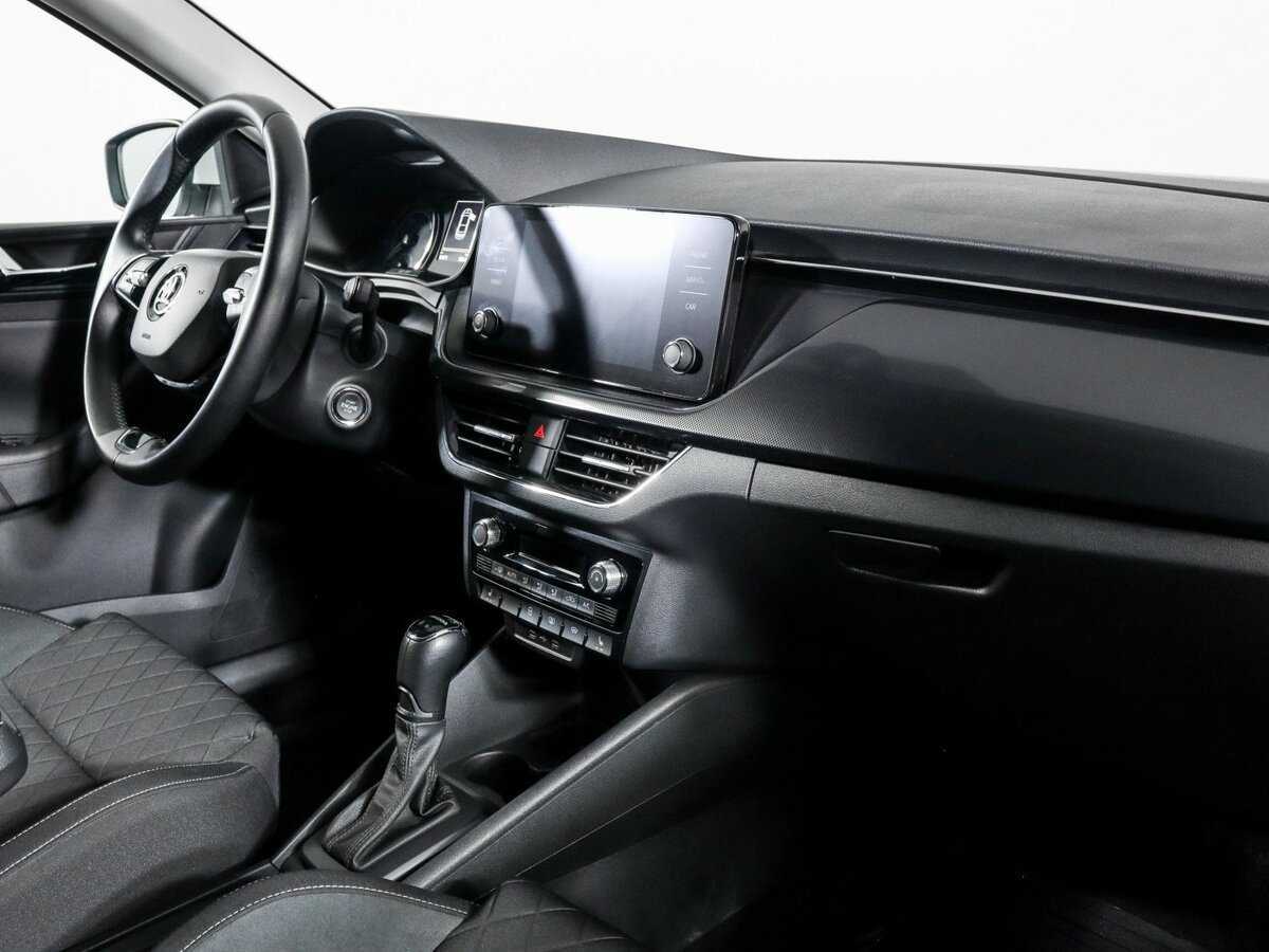 Skoda Rapid с пробегом — 2022 год. Фото: #8