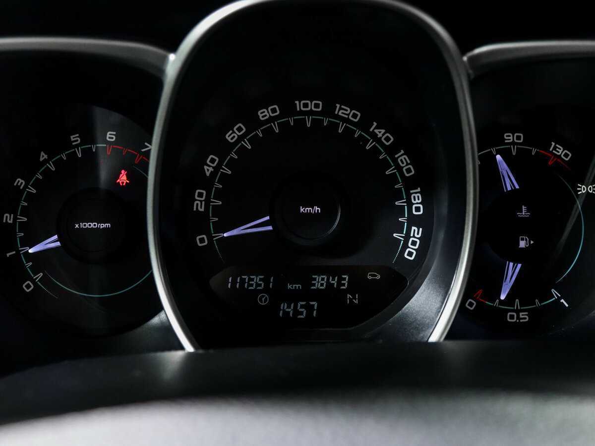 Lada (ВАЗ) Vesta с пробегом — 2016 год. Фото: #10