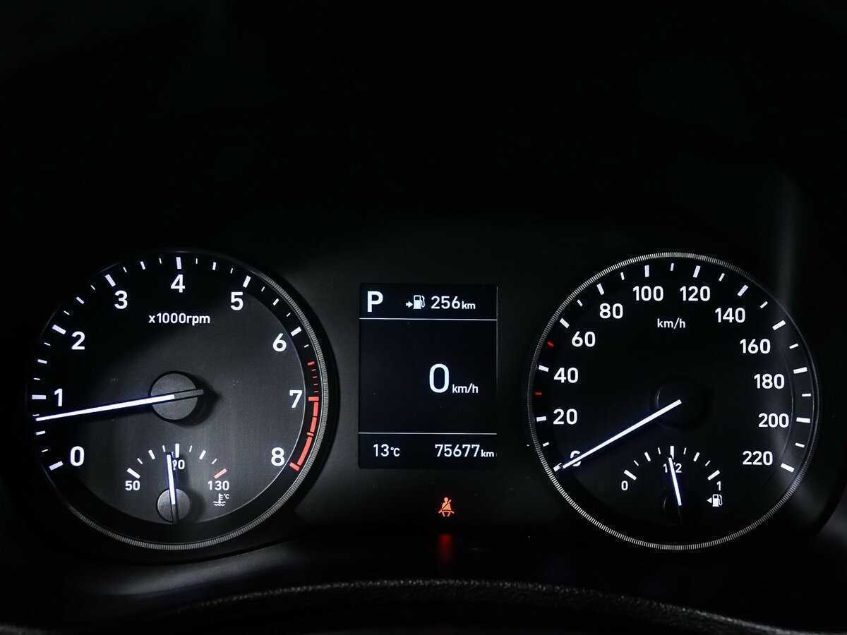 Hyundai Solaris с пробегом — 2018 год. Фото: #9