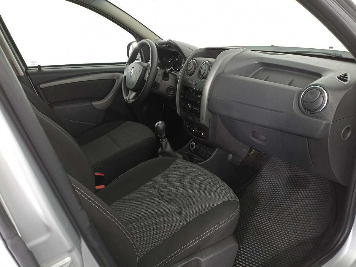 Renault Duster с пробегом — 2017 год. Фото: #8