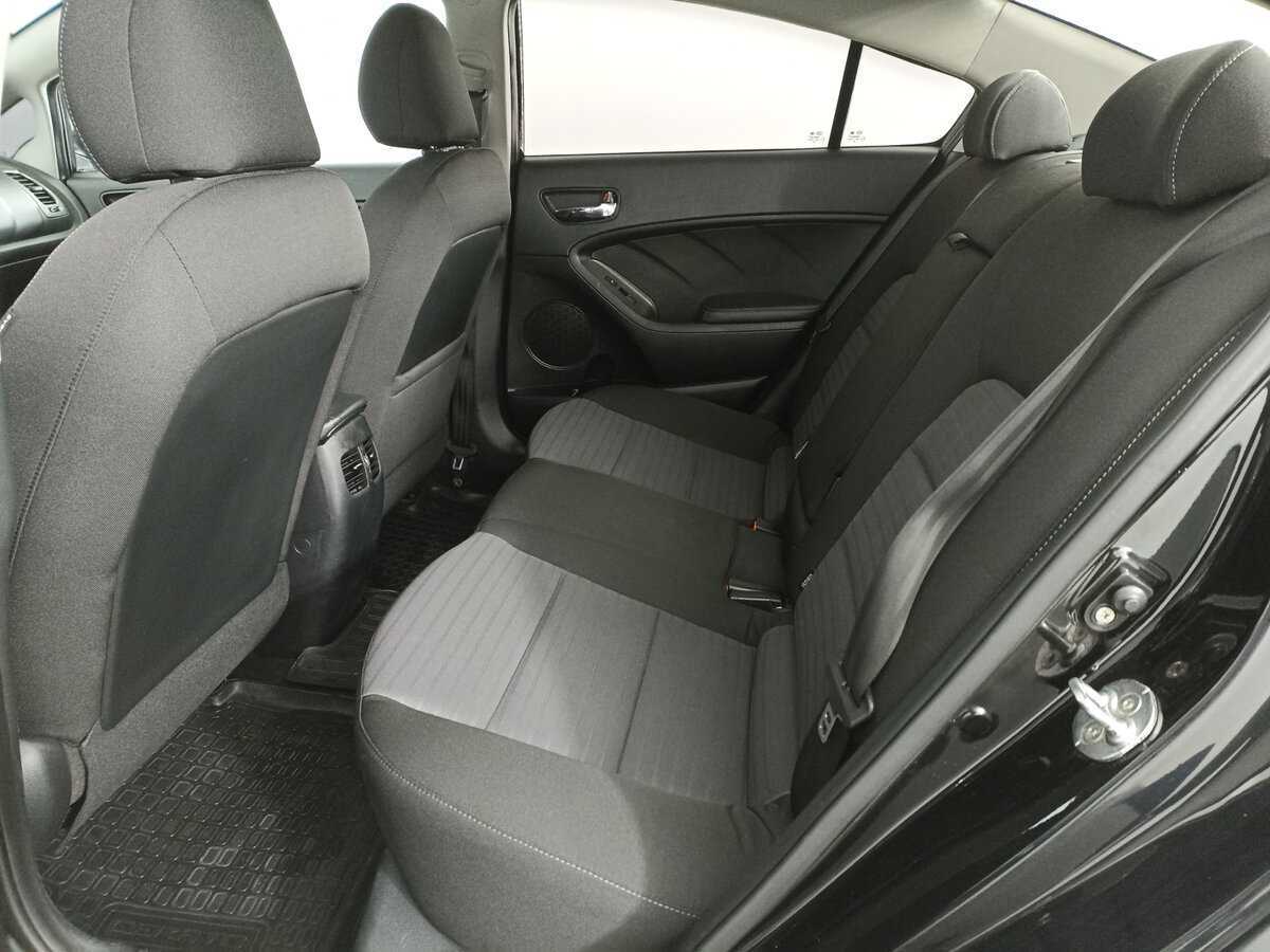 Kia Cerato с пробегом — 2018 год. Фото: #9