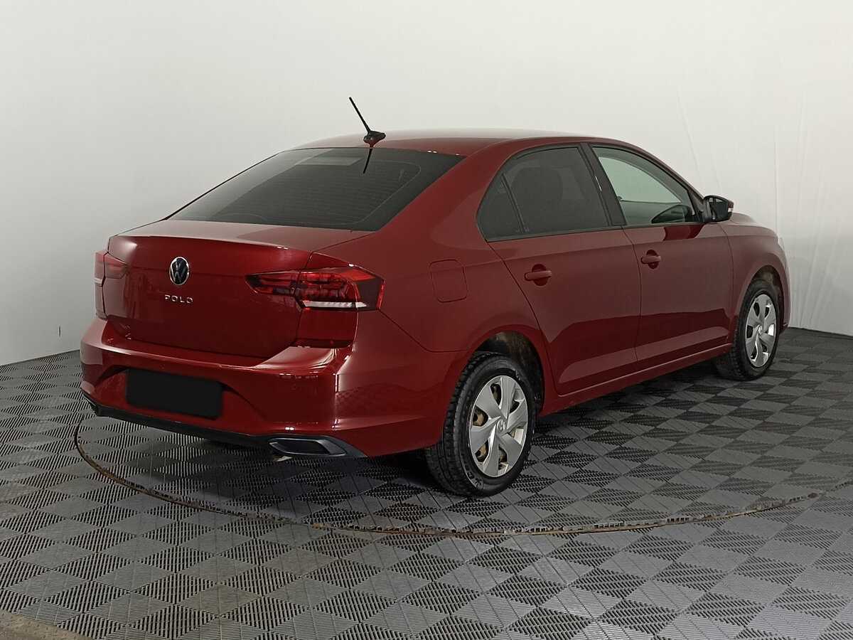 Volkswagen Polo с пробегом — 2021 год. Фото: #4