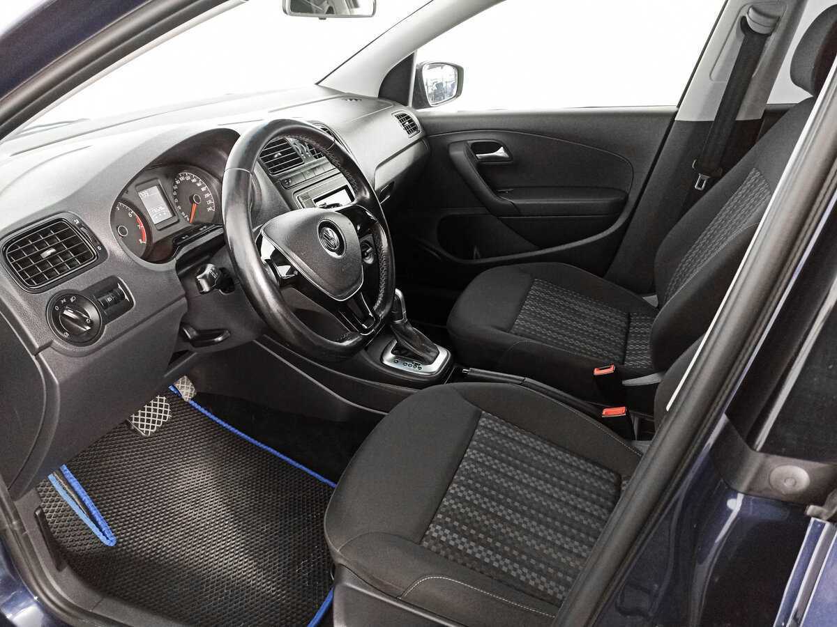 Volkswagen Polo с пробегом — 2016 год. Фото: #15