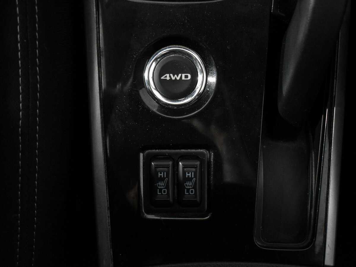 Mitsubishi Outlander с пробегом — 2018 год. Фото: #9