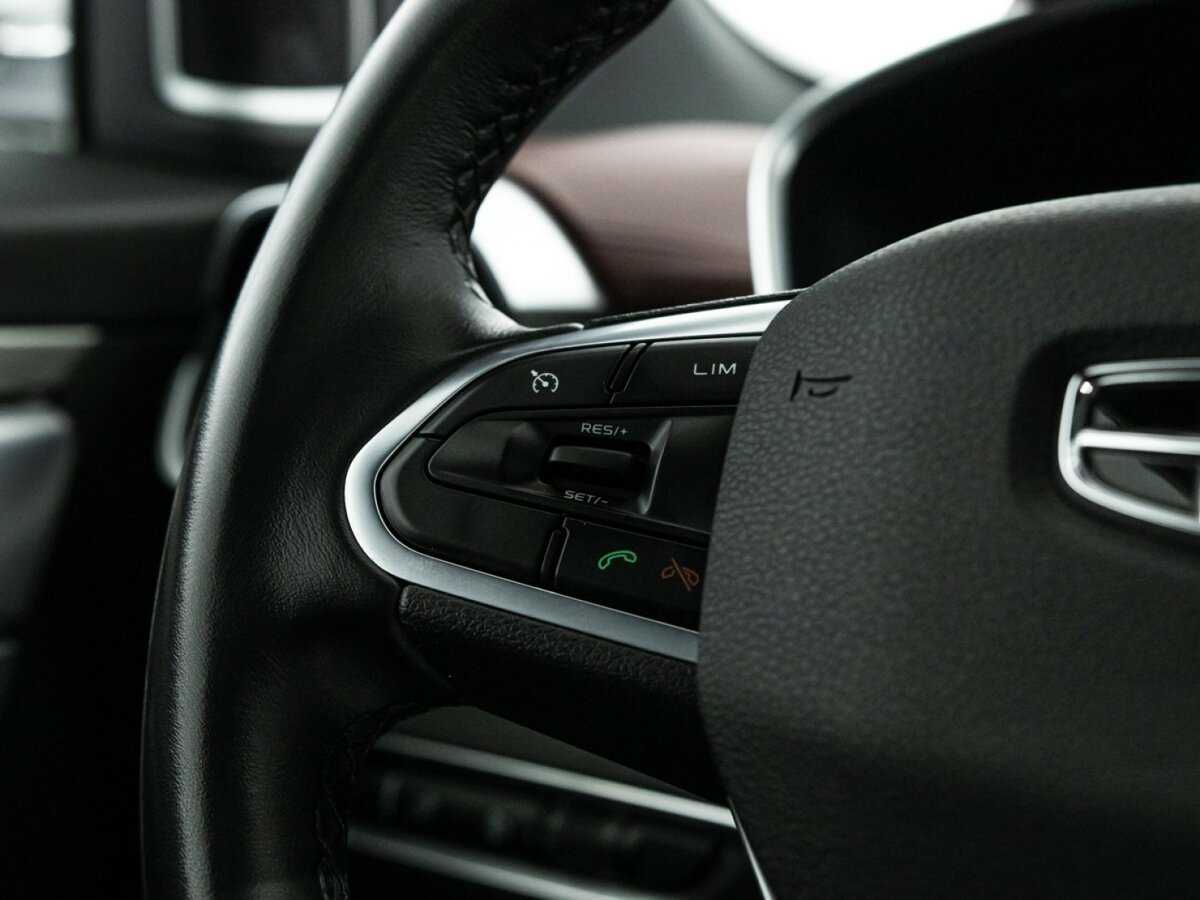 Geely Coolray с пробегом — 2021 год. Фото: #19