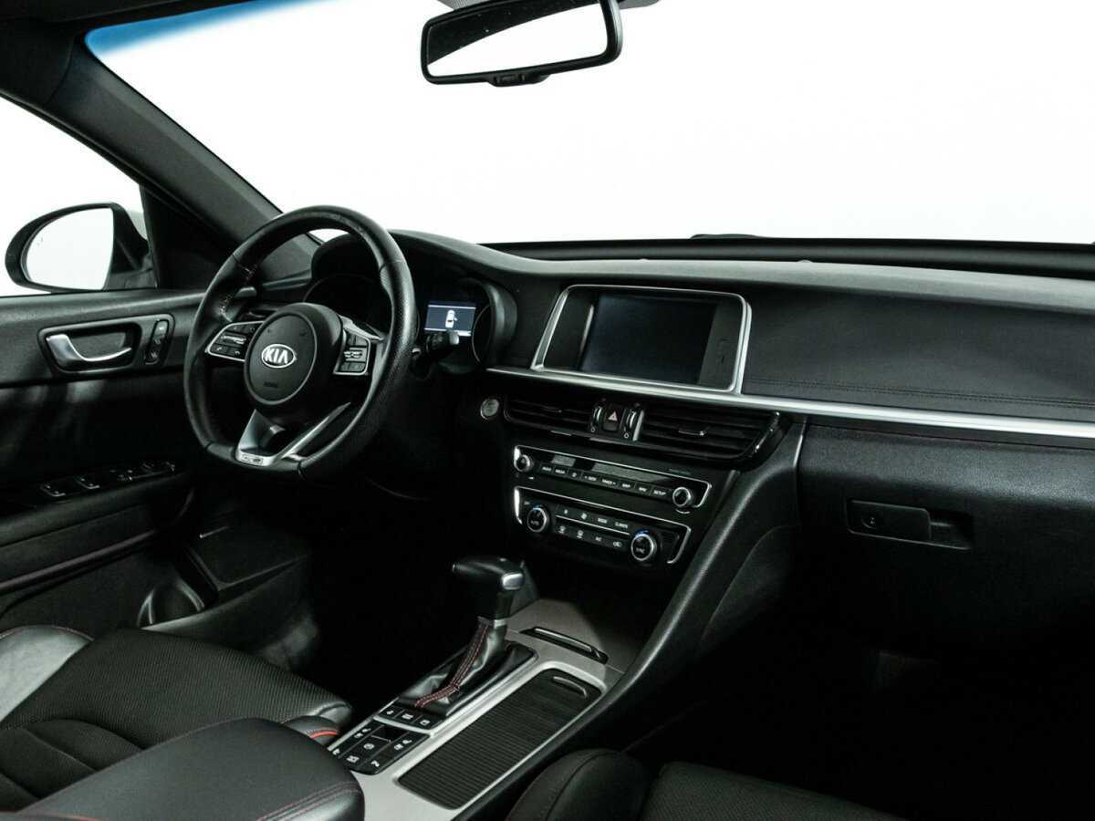 Kia Optima с пробегом — 2018 год. Фото: #8