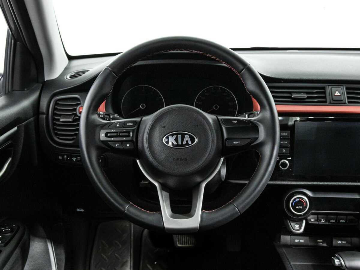 Kia Rio с пробегом — 2021 год. Фото: #21
