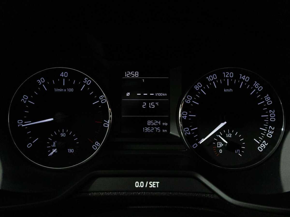 Skoda Octavia с пробегом — 2014 год. Фото: #11