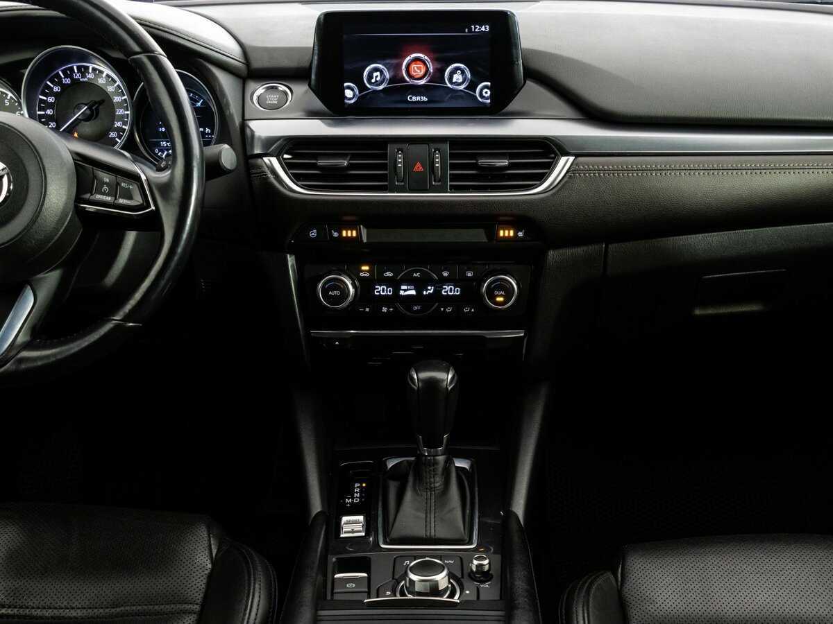 Mazda 6 с пробегом — 2017 год. Фото: #13