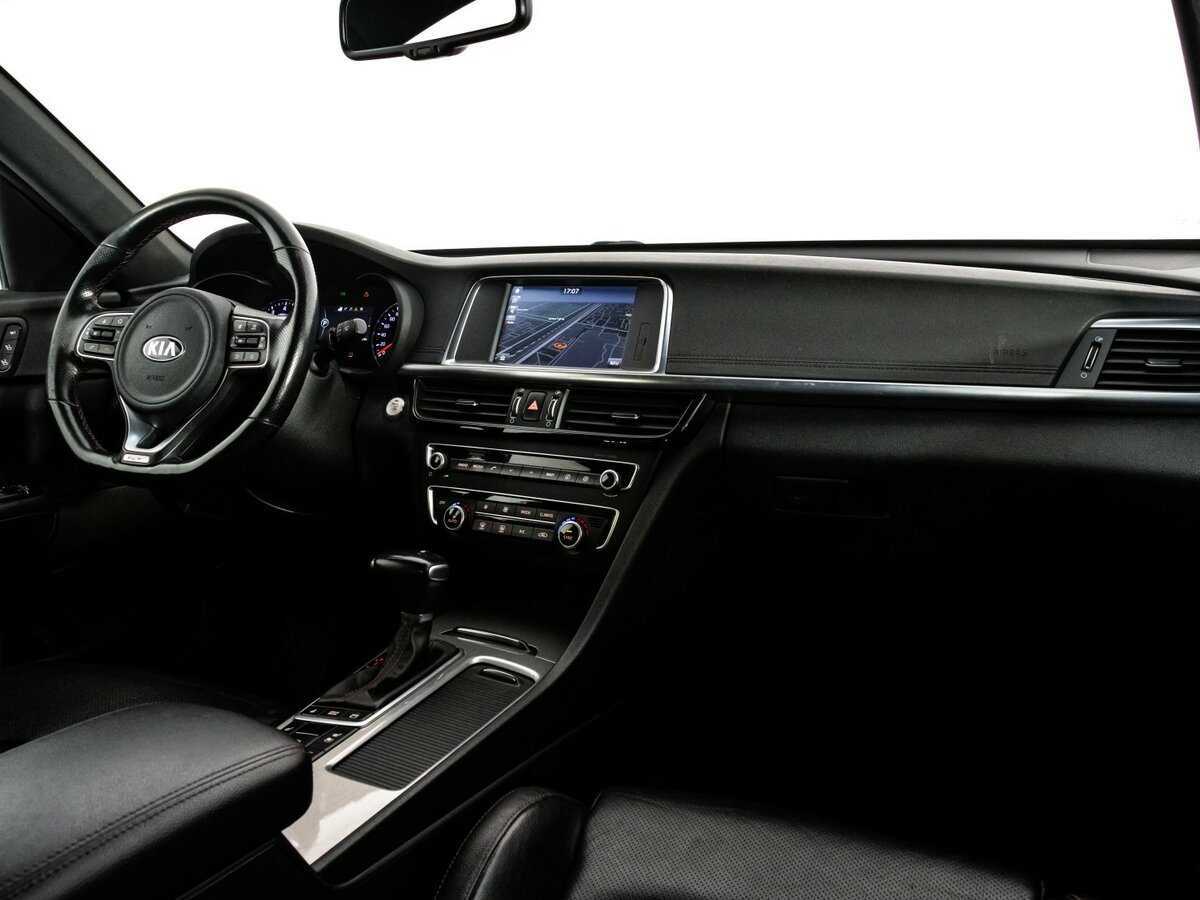 Kia Optima с пробегом — 2017 год. Фото: #6