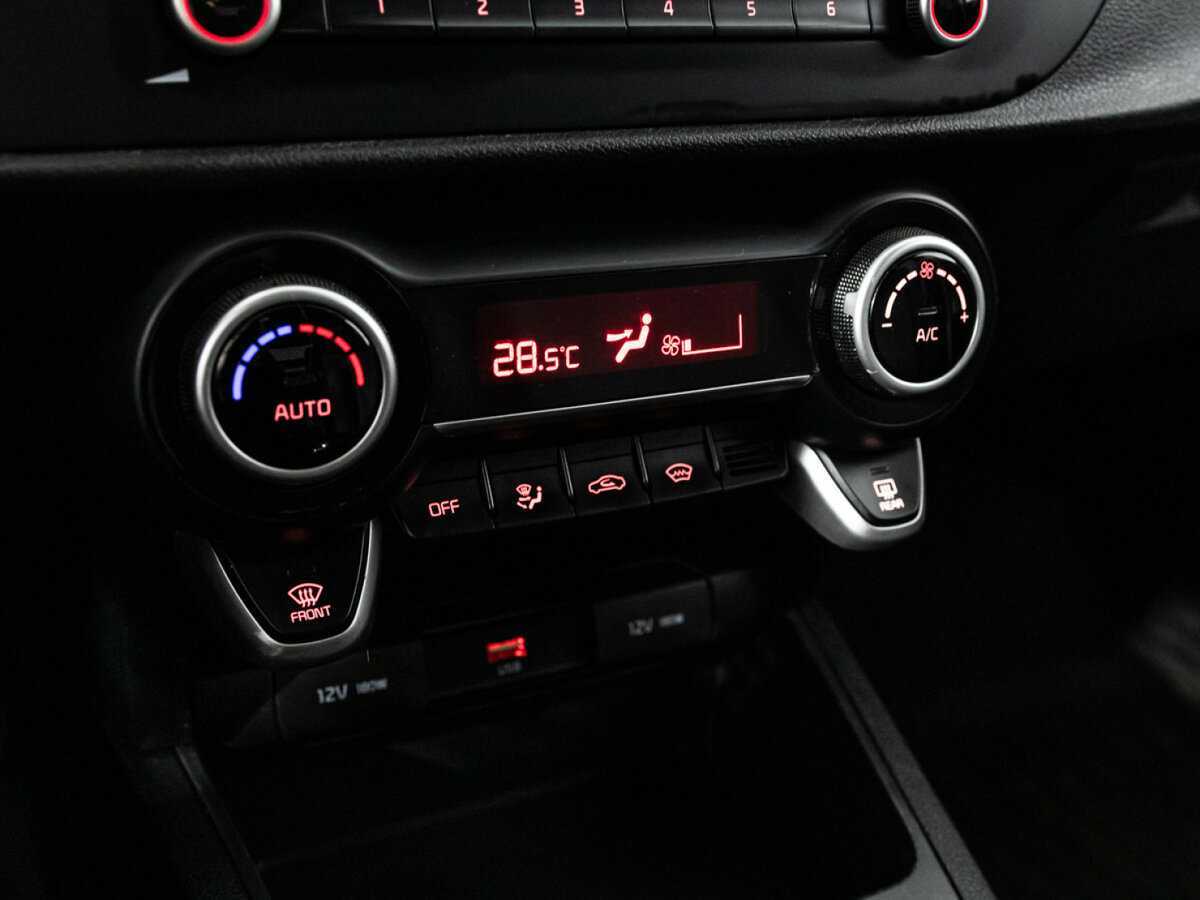 Kia Rio с пробегом — 2021 год. Фото: #19