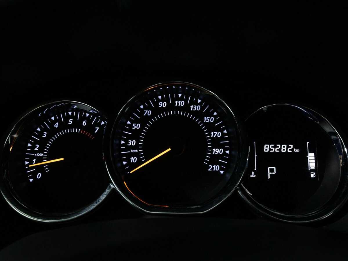 Renault Sandero с пробегом — 2021 год. Фото: #12