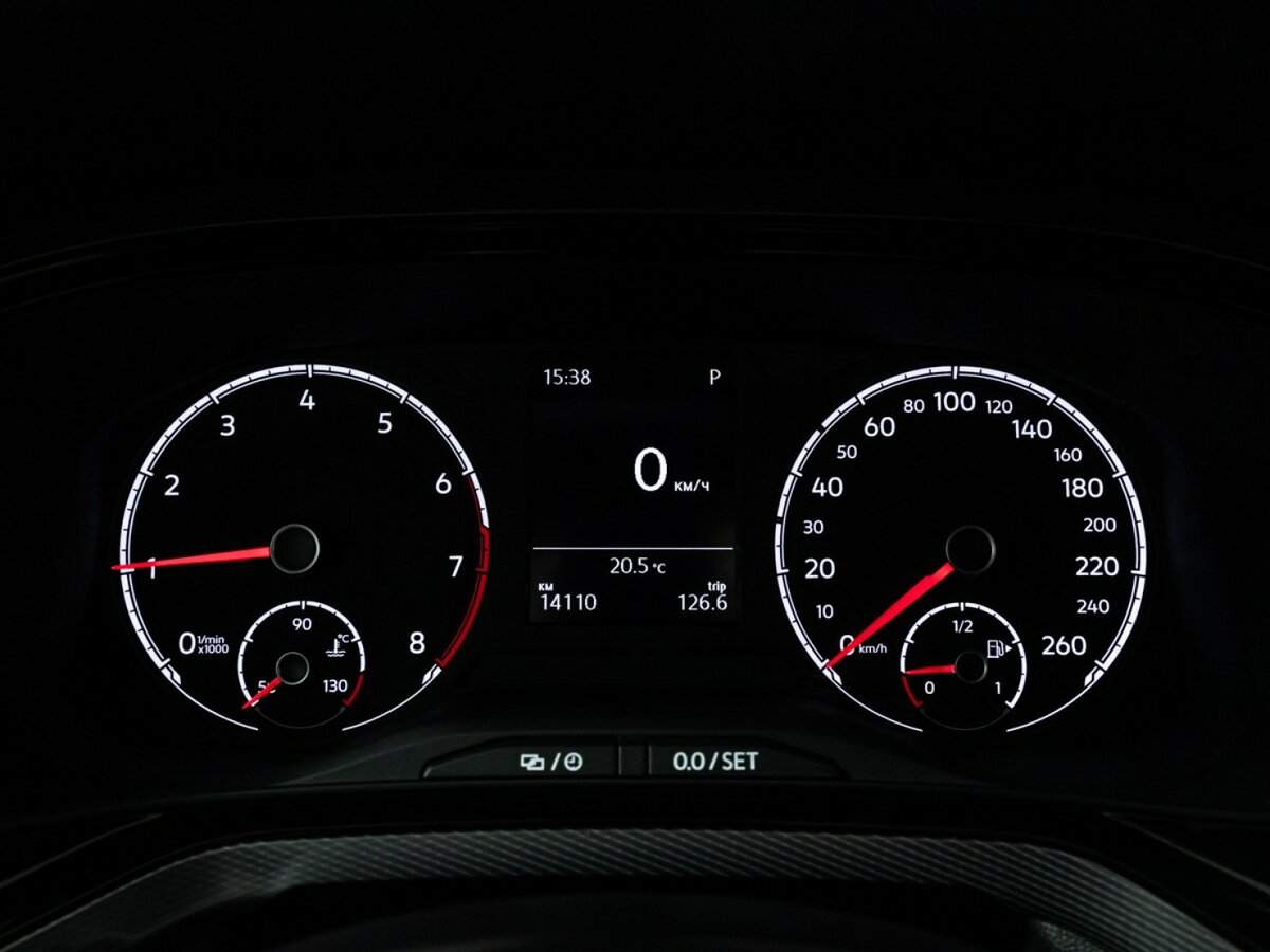 Volkswagen Polo с пробегом — 2020 год. Фото: #11