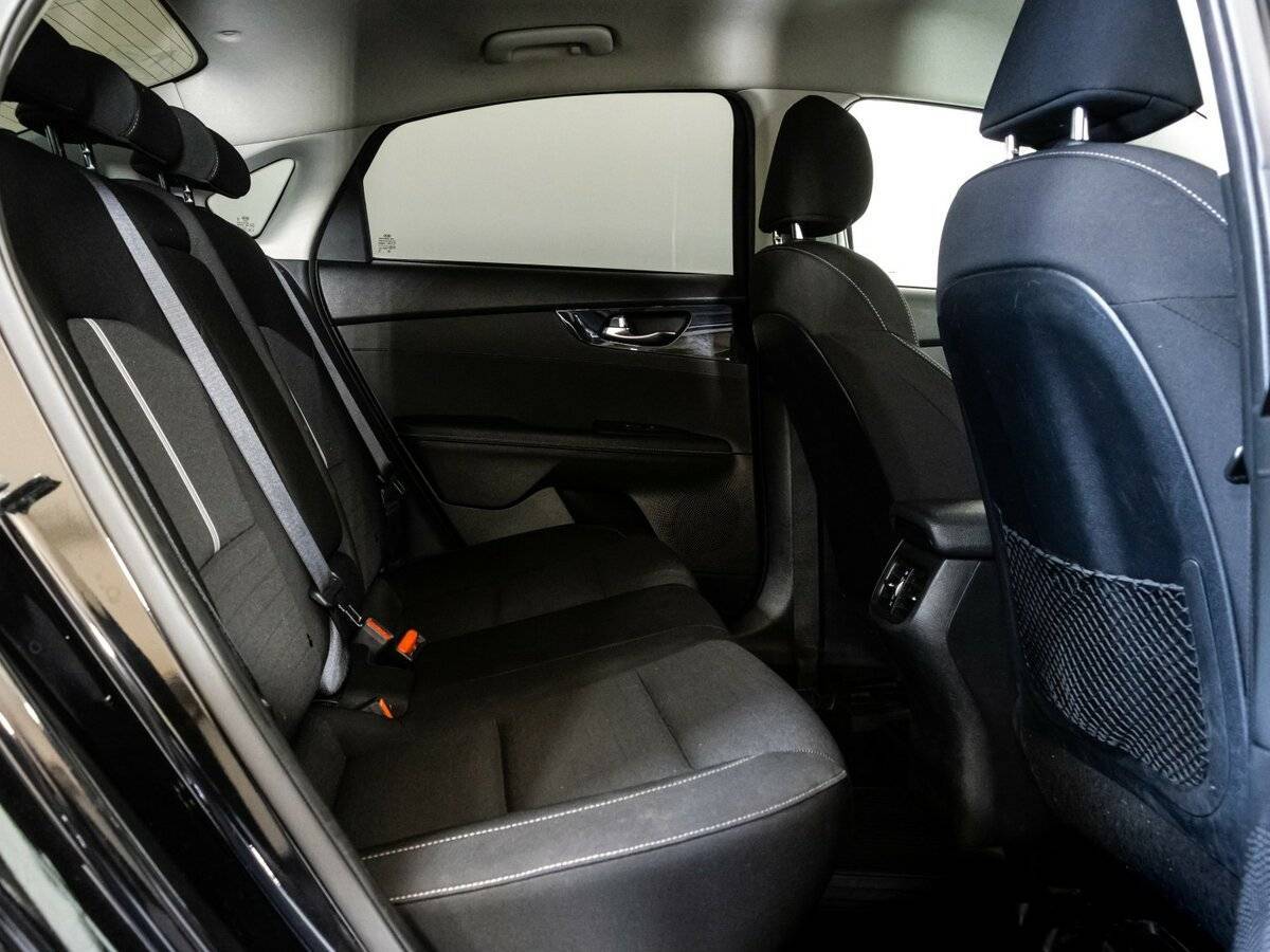 Kia Cerato с пробегом — 2019 год. Фото: #13