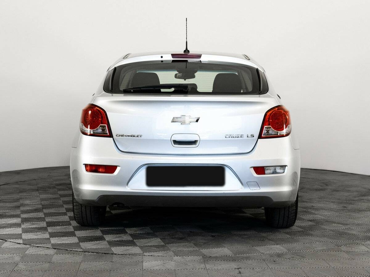 Chevrolet Cruze с пробегом — 2012 год. Фото: #4