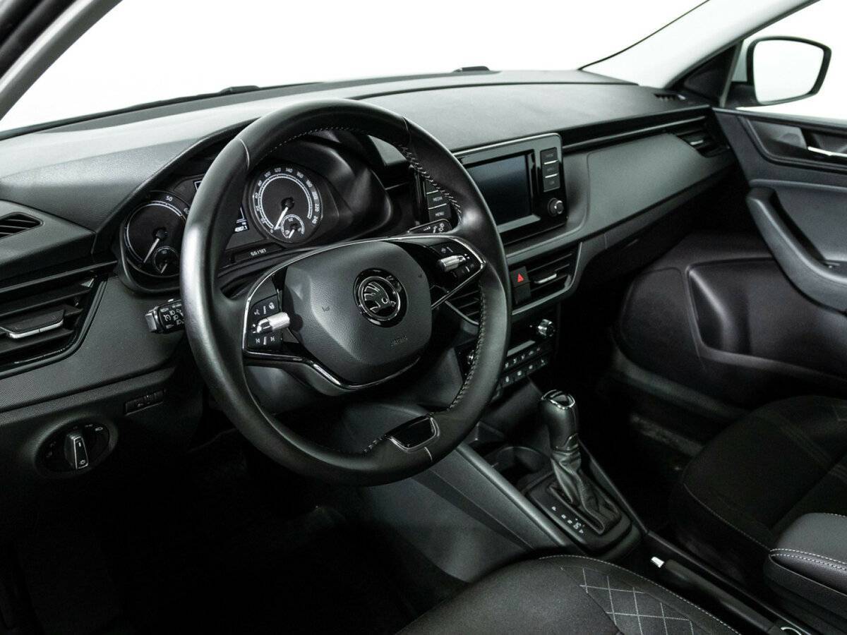 Skoda Rapid с пробегом — 2022 год. Фото: #10