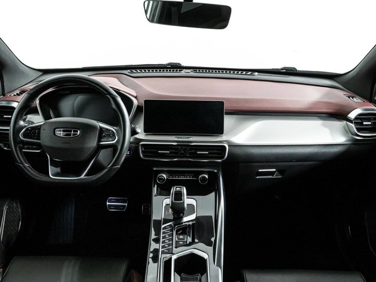 Geely Coolray с пробегом — 2021 год. Фото: #12