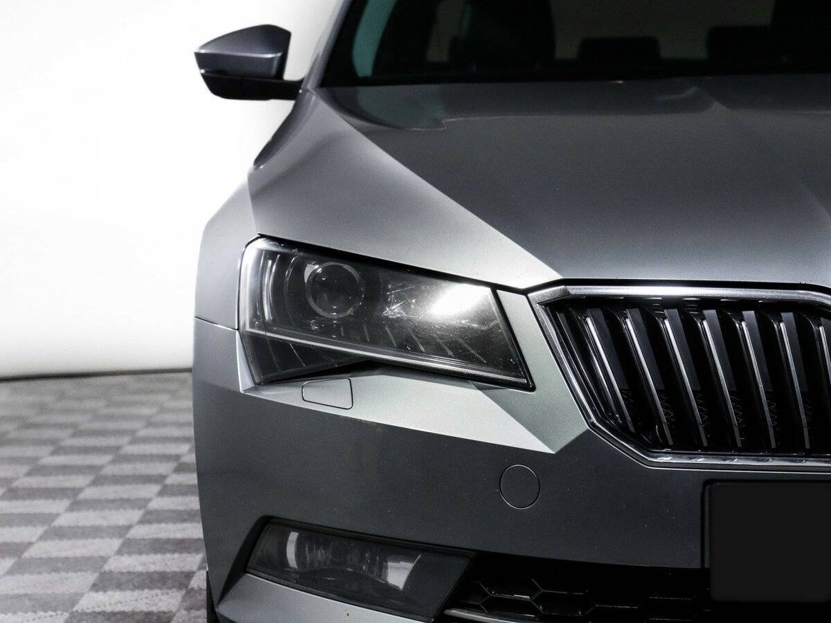 Skoda Superb с пробегом — 2017 год. Фото: #14