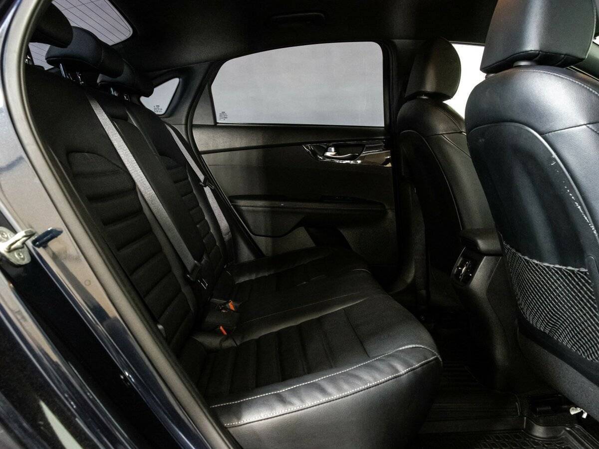 Kia Cerato с пробегом — 2020 год. Фото: #20