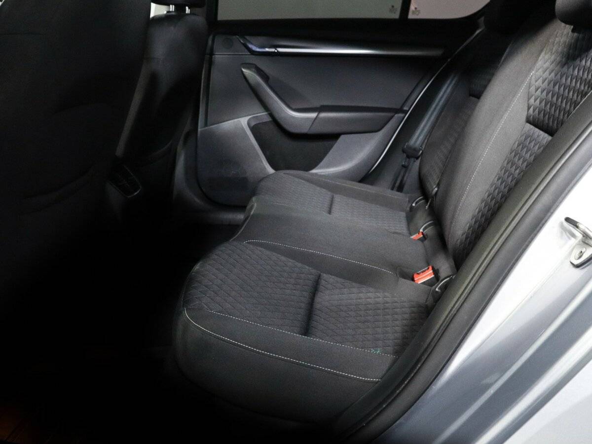 Skoda Octavia с пробегом — 2017 год. Фото: #6