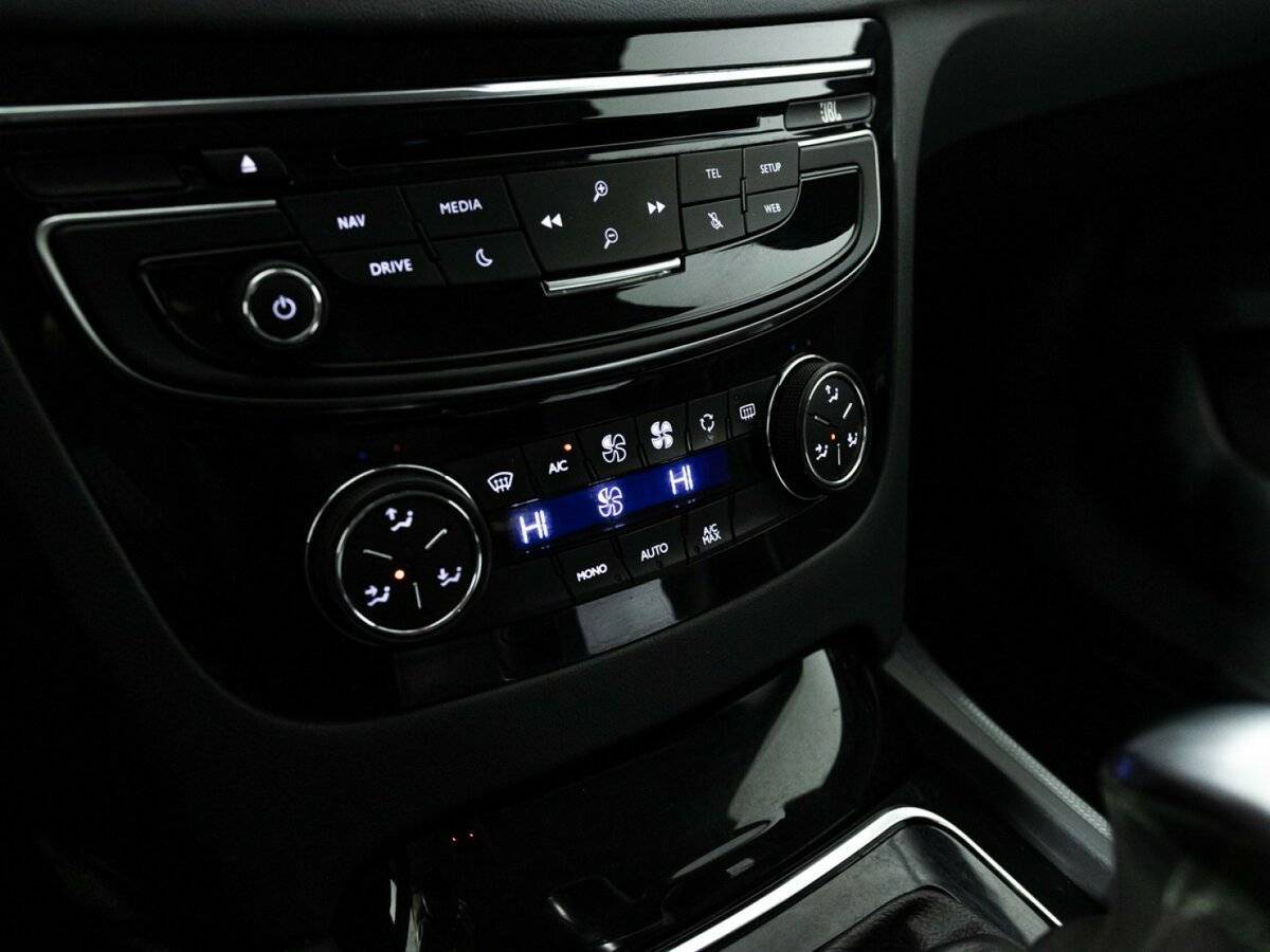 Peugeot 508 с пробегом — 2014 год. Фото: #17