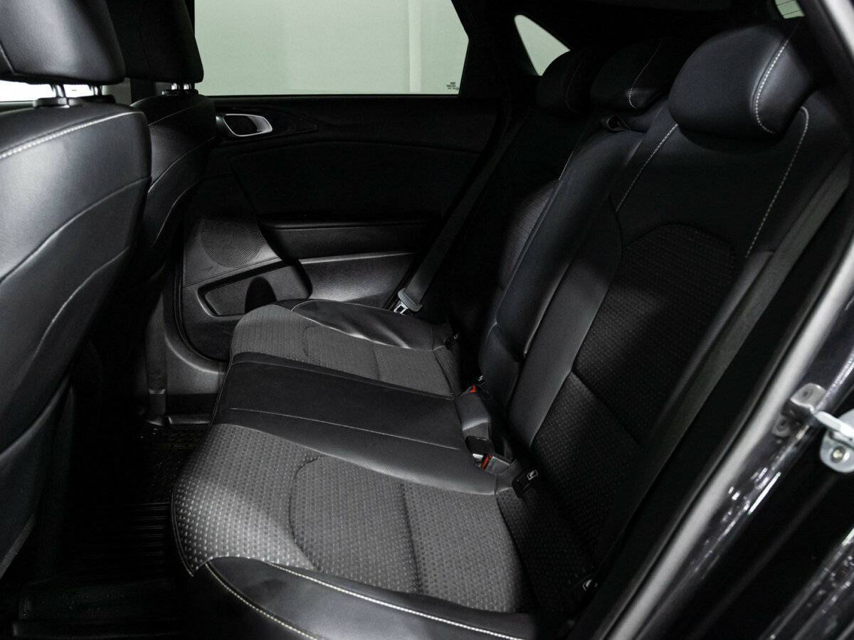 Kia Ceed с пробегом — 2019 год. Фото: #9
