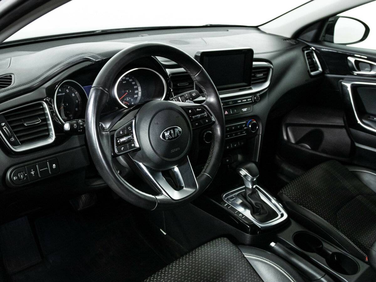 Kia Ceed с пробегом — 2019 год. Фото: #10