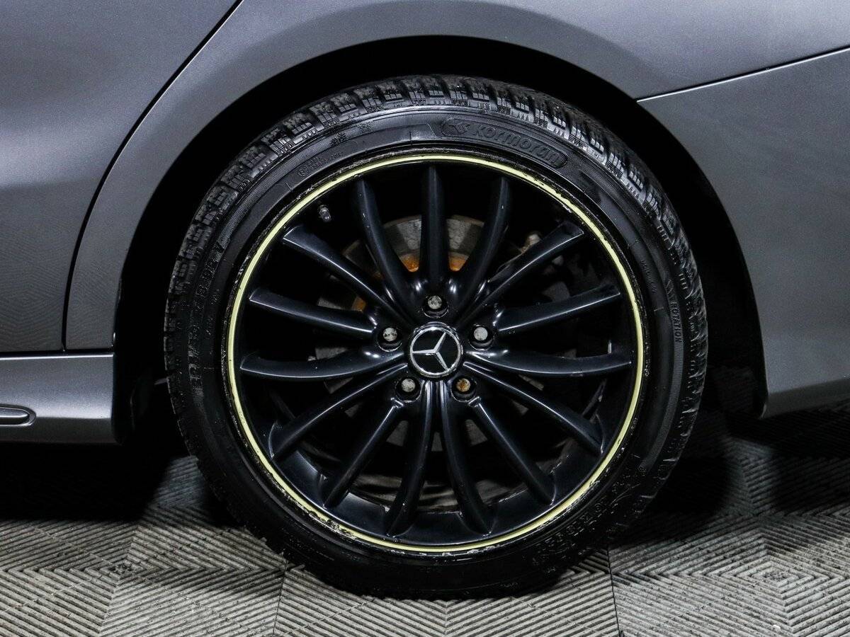 Mercedes-Benz CLA с пробегом — 2015 год. Фото: #11