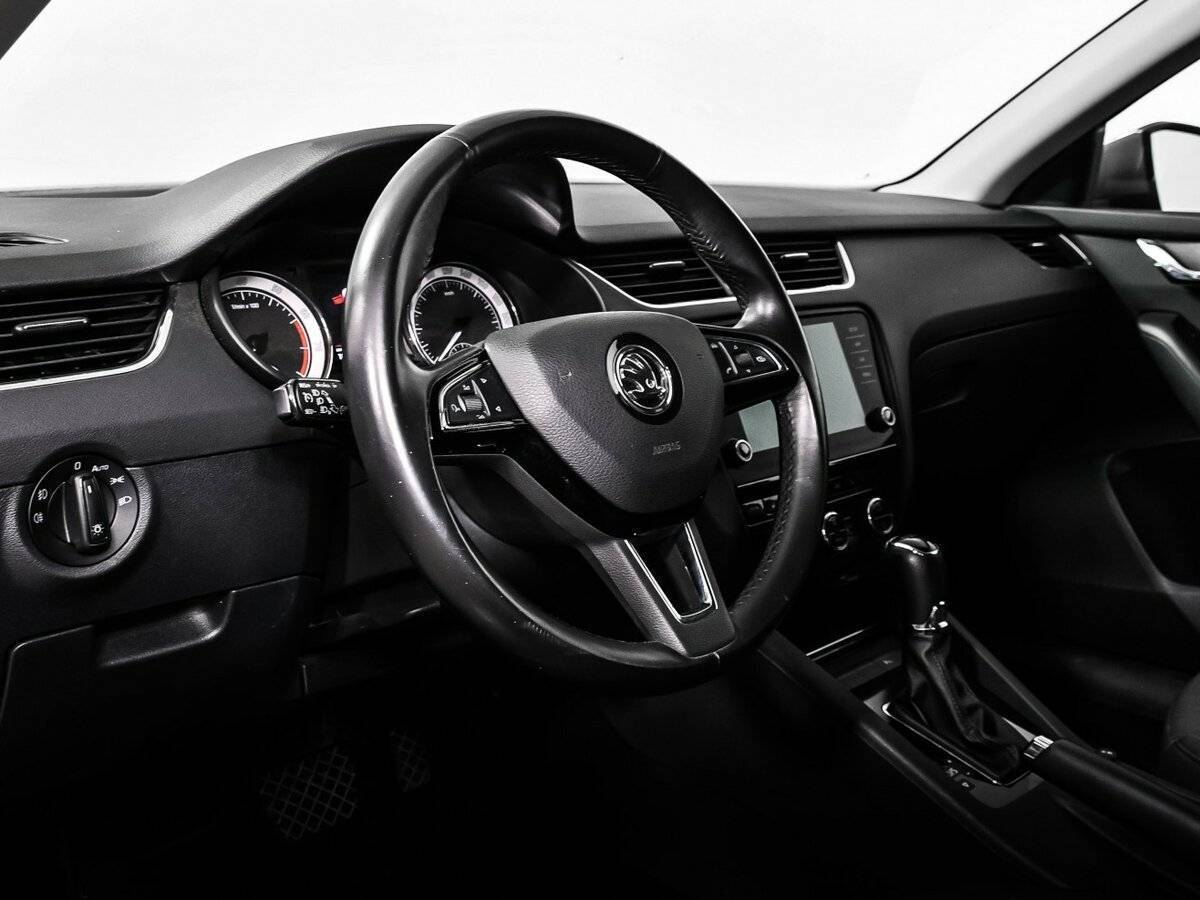 Skoda Octavia с пробегом — 2018 год. Фото: #11