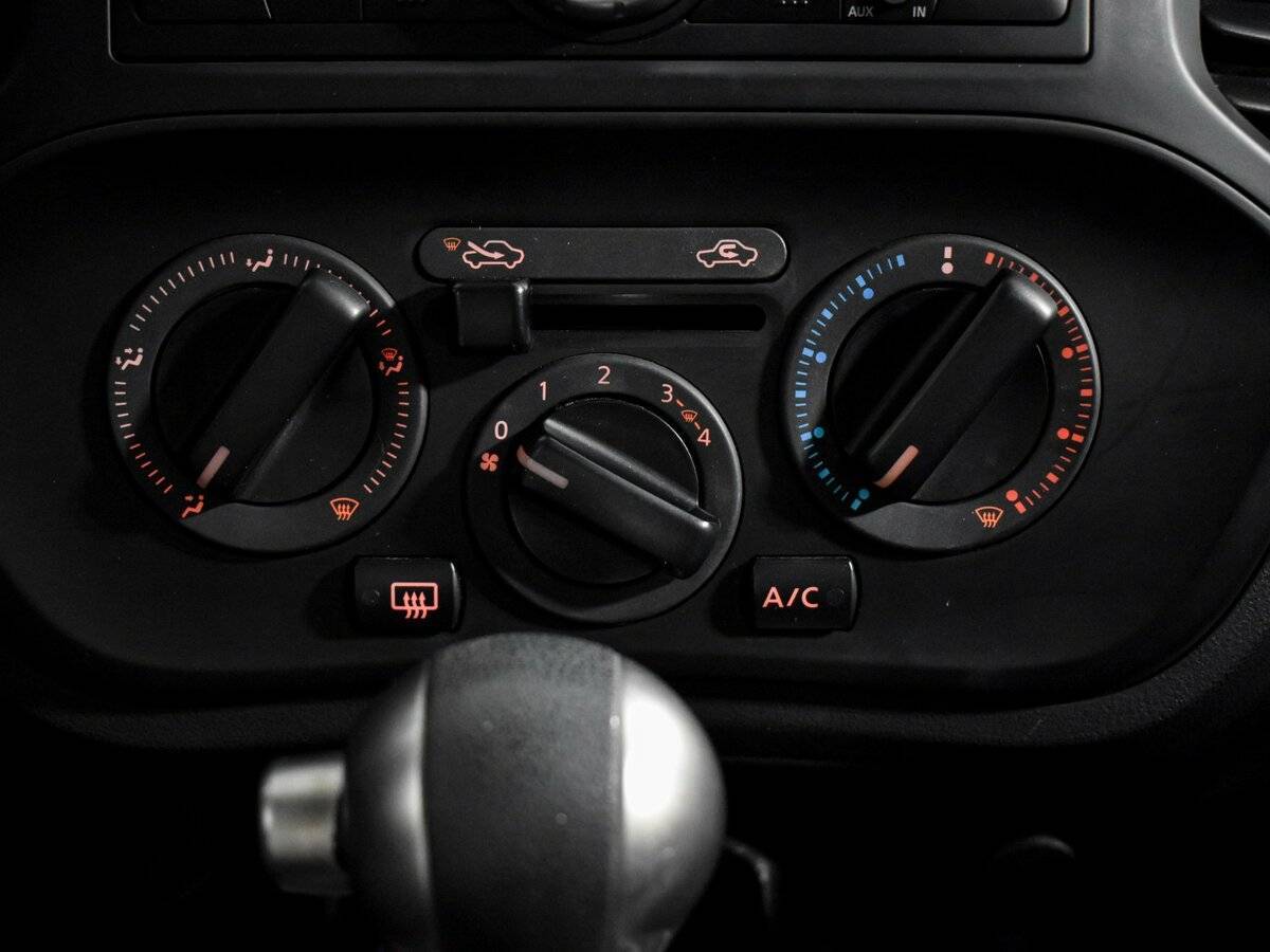 Nissan Juke с пробегом — 2013 год. Фото: #14