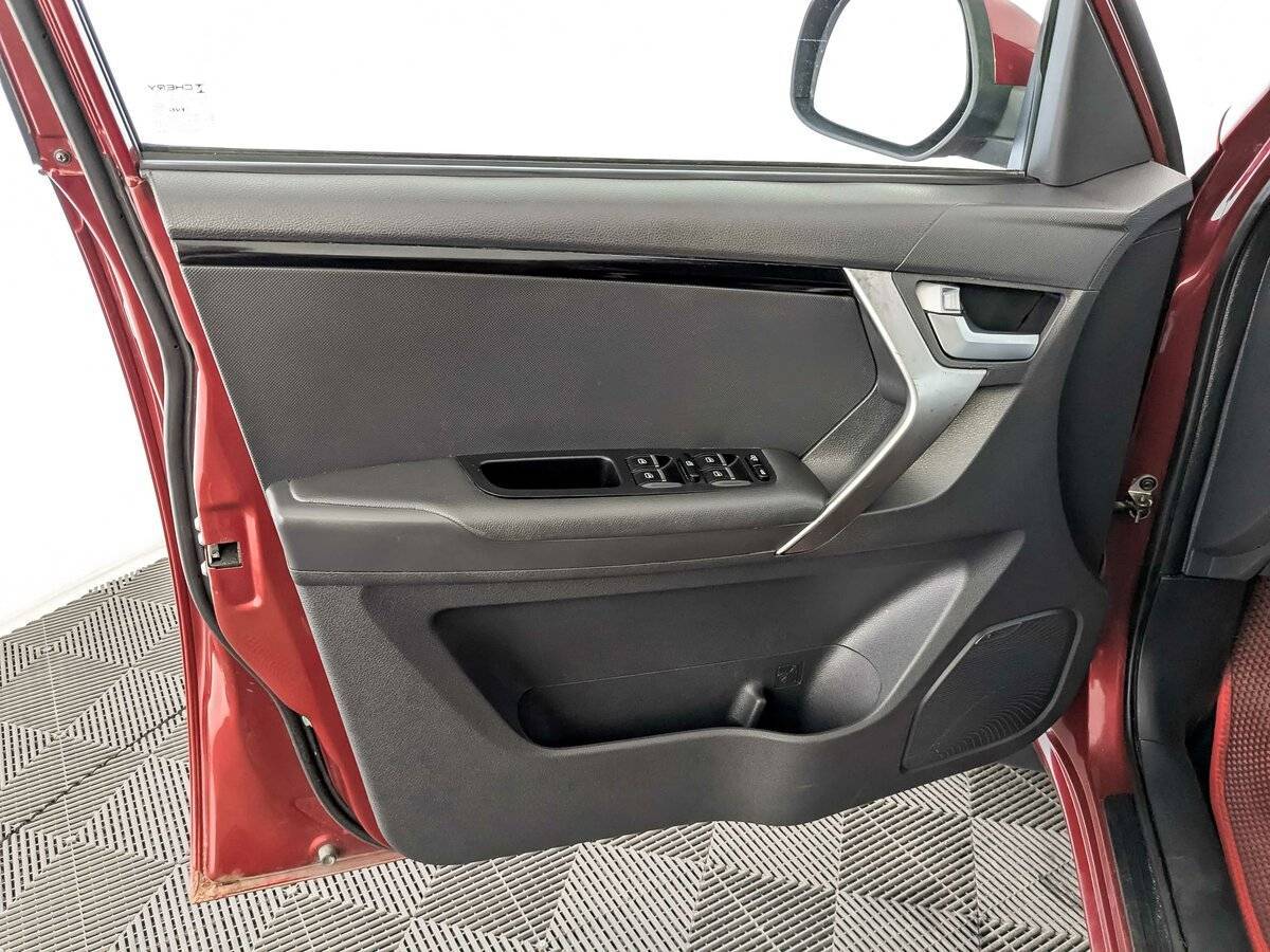 Chery Tiggo 3 с пробегом — 2019 год. Фото: #18