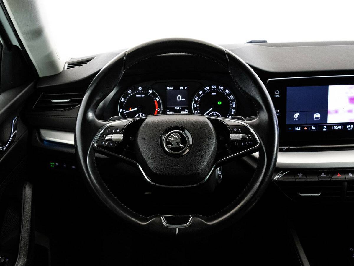 Skoda Octavia с пробегом — 2021 год. Фото: #11