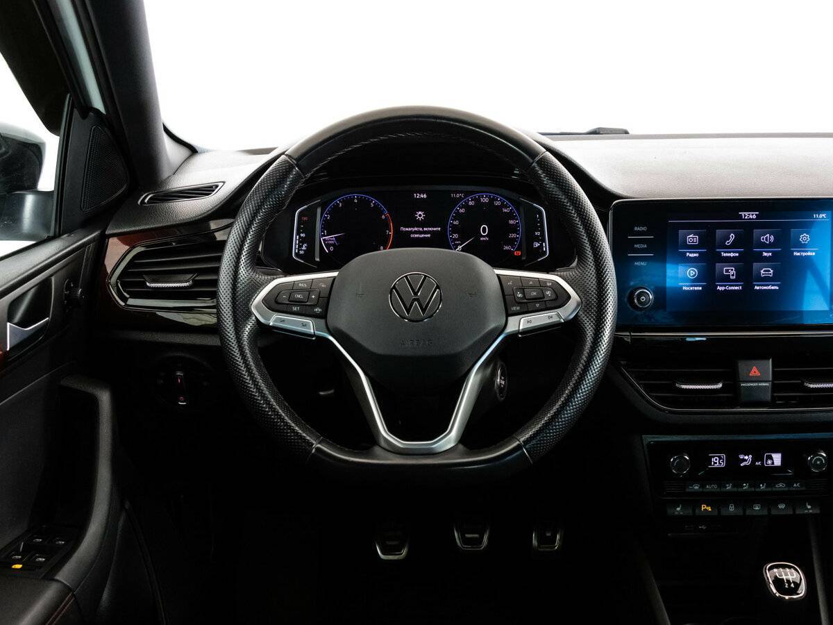 Volkswagen Polo с пробегом — 2021 год. Фото: #9