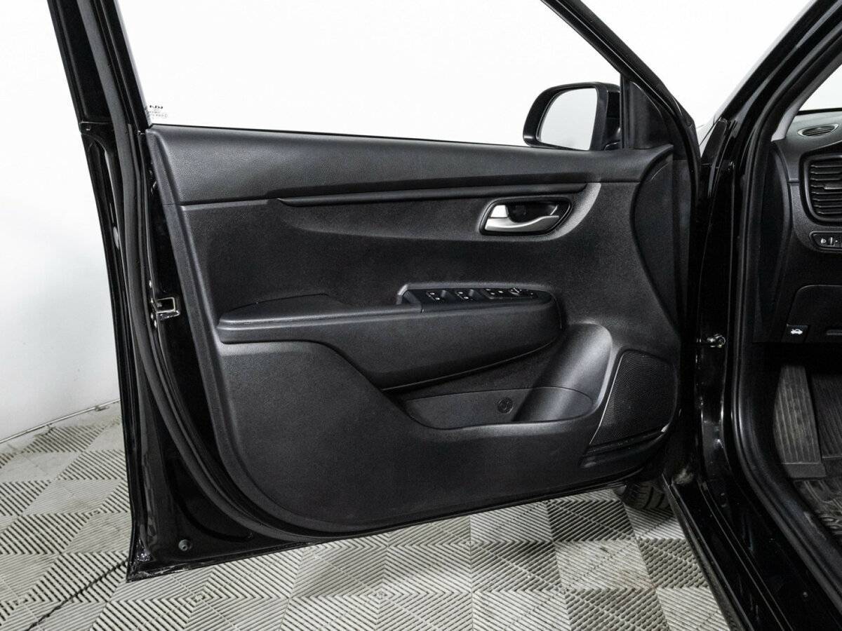 Kia Rio с пробегом — 2022 год. Фото: #25