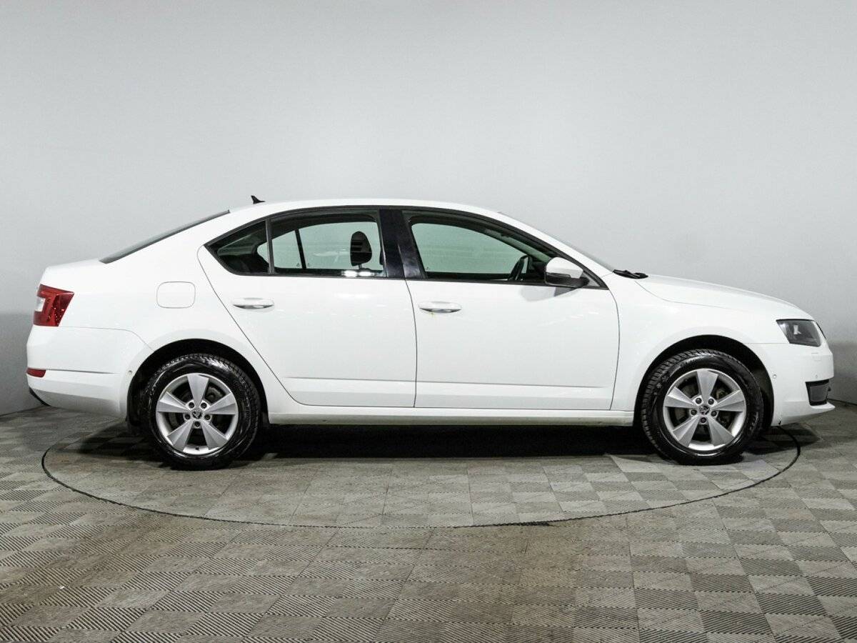 Skoda Octavia с пробегом — 2016 год. Фото: #3