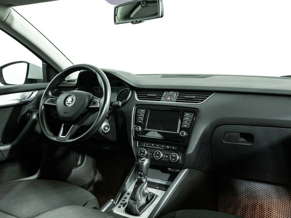 Skoda Octavia с пробегом — 2016 год. Фото: #8