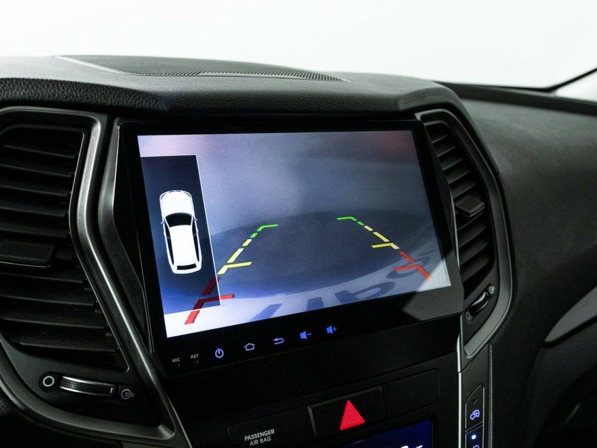 Hyundai Santa Fe с пробегом — 2018 год. Фото: #15