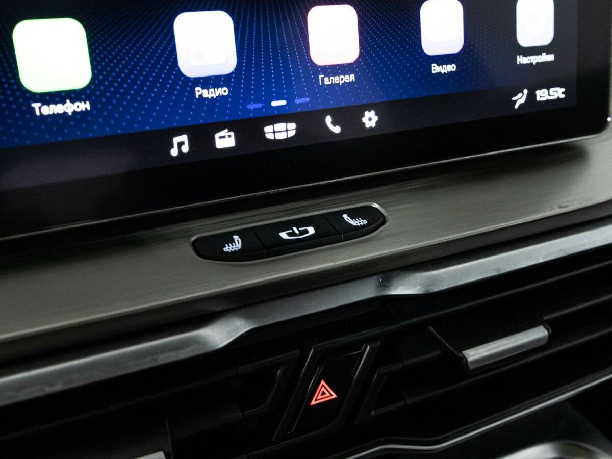 Geely Coolray с пробегом — 2023 год. Фото: #17