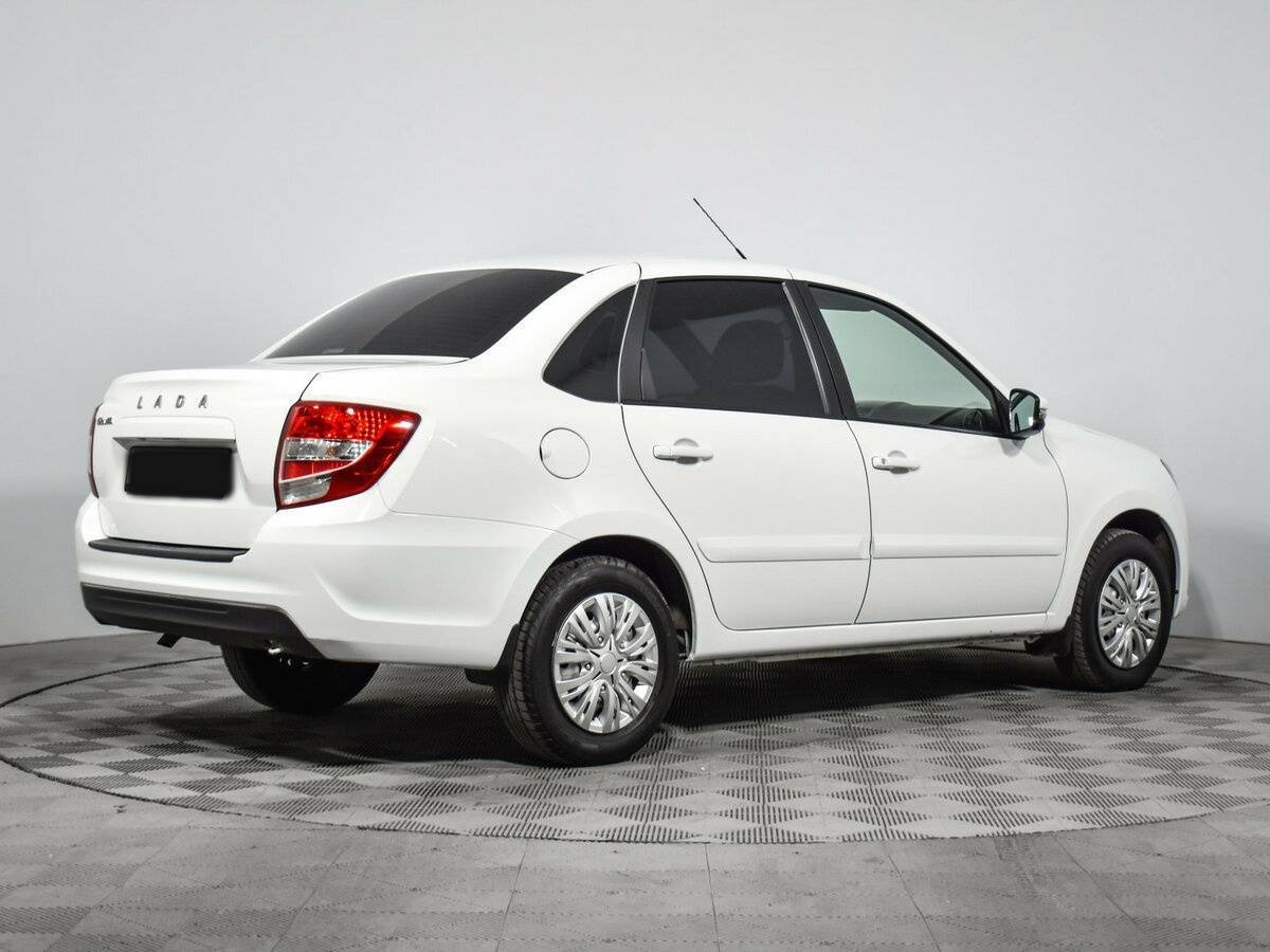 Lada (ВАЗ) Granta с пробегом — 2020 год. Фото: #4