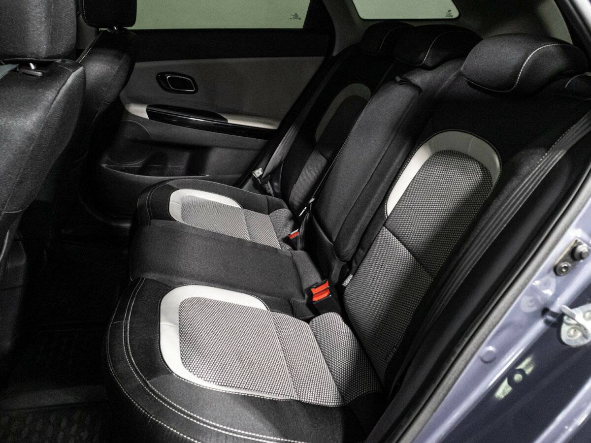 Kia Ceed с пробегом — 2017 год. Фото: #9