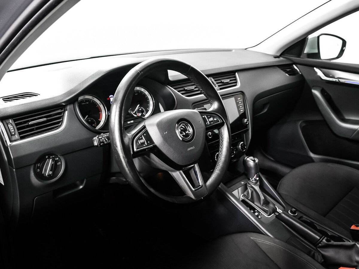 Skoda Octavia с пробегом — 2018 год. Фото: #11