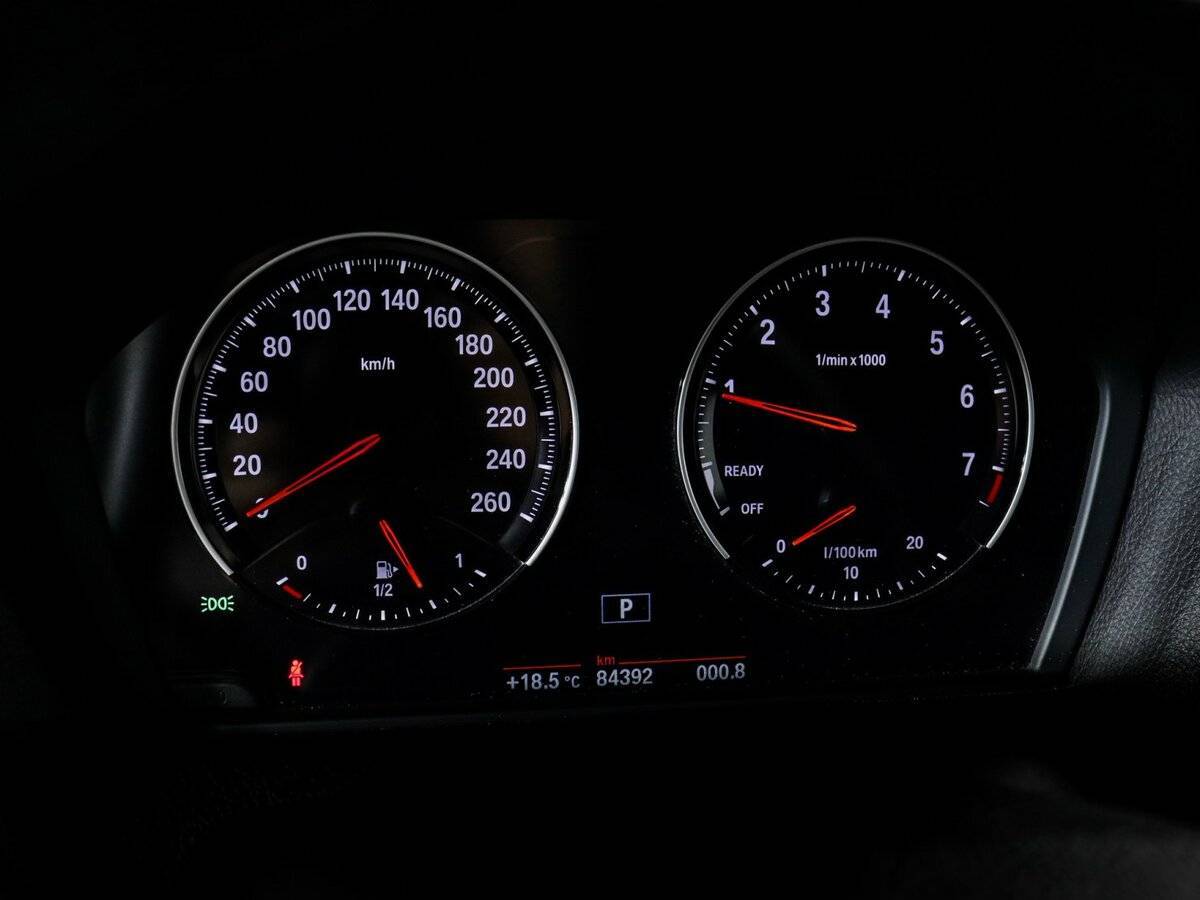 BMW 1 серии с пробегом — 2018 год. Фото: #8