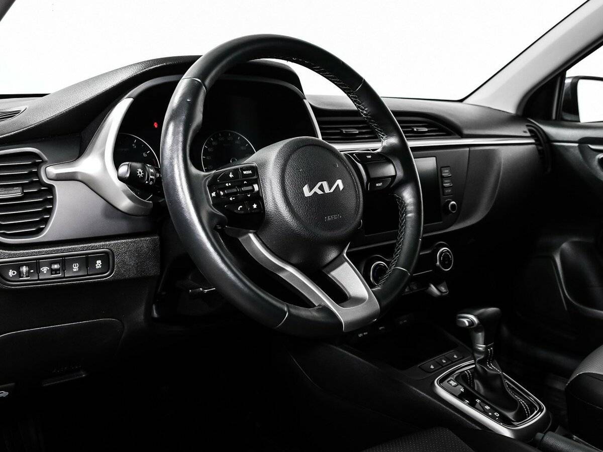 Kia Rio с пробегом — 2022 год. Фото: #11