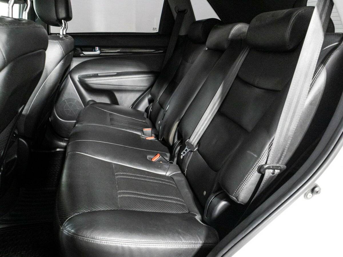 Kia Sorento с пробегом — 2018 год. Фото: #7