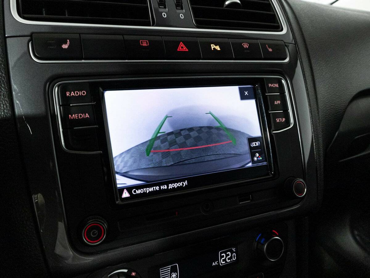 Volkswagen Polo с пробегом — 2018 год. Фото: #15