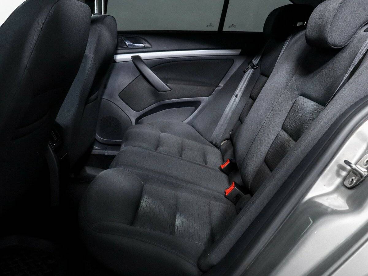 Skoda Octavia с пробегом — 2012 год. Фото: #7