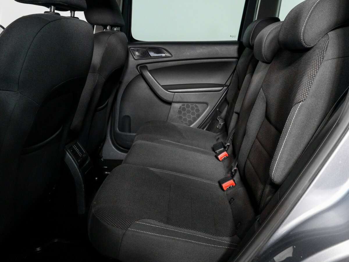 Skoda Yeti с пробегом — 2012 год. Фото: #9